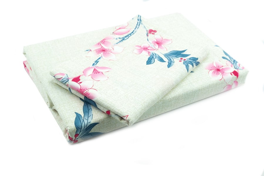 Bed Sheet Full Size Allover Pink Floral Print With Pillow Covers - Balooworld