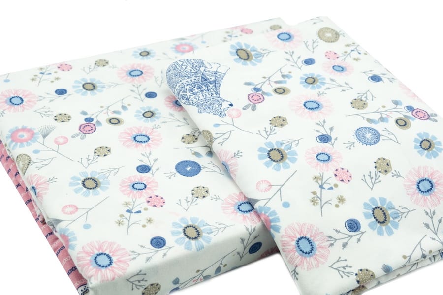 Bed Sheet Queen Size Fluff Flowers & Stripes With Pillow Covers Material - Balooworld