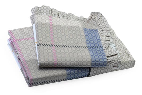 ed sheet Queen Size Brown Geometric pattern With Pillow Covers – Balooworld