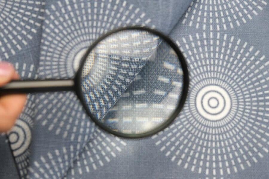 place-mats-standard-size-white-circle-on-blue-grey-balooworld-material