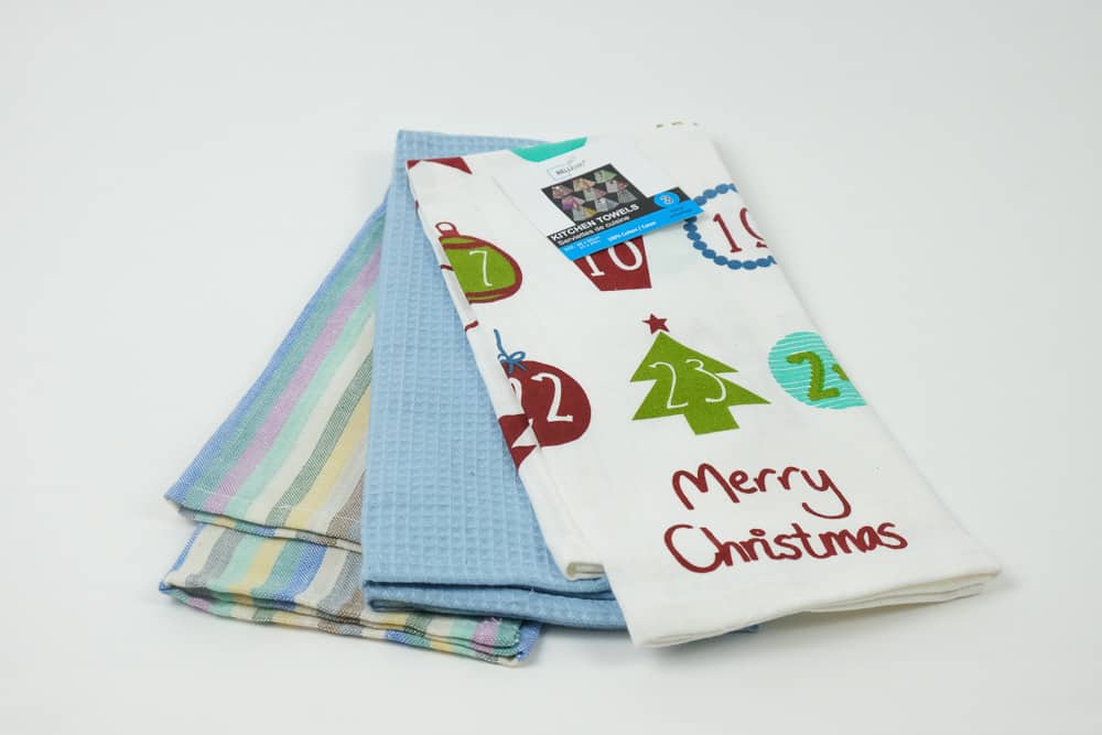 BalooWorld 3 piece Christmas Calendar Kitchen Towels Set