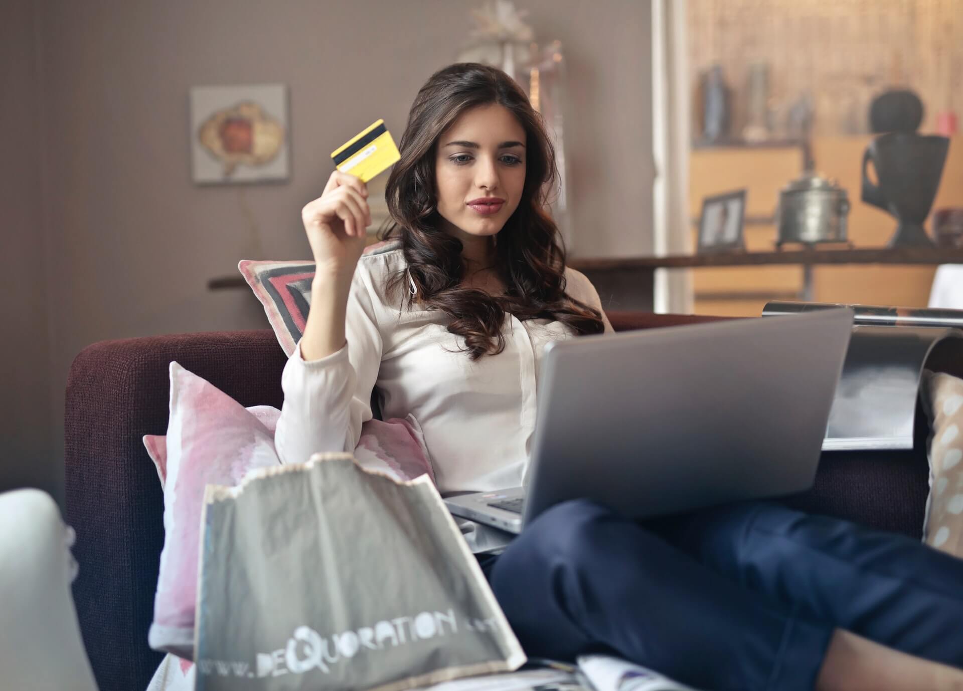 balooworld.ca - article - when is the best time for shopping everything