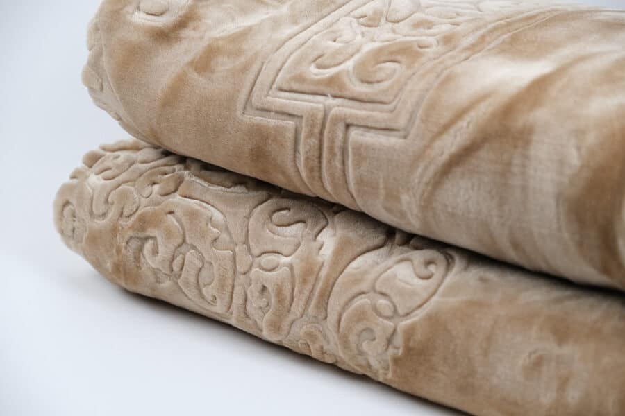 mink-blanket-queen-size-beige-material